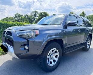 Toyota Toyota 4-Runner 4x4 OFFROAD*TRD*LPG*AHK*LEDER*SCHI Gebrauchtwagen