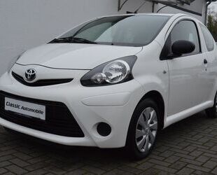 Toyota Toyota Aygo *Sitzheizung*Einparkhilfe*1.Hand* Gebrauchtwagen