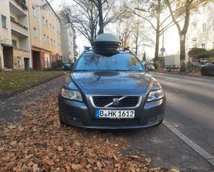 Volvo Volvo V50 Summum Kombi 2.0L Diesel Gebrauchtwagen