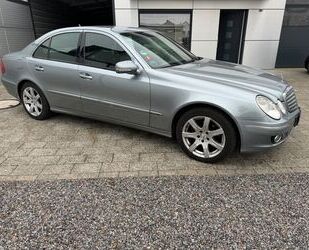 Mercedes-Benz Mercedes-Benz E 320 CDI 4MATIC ELEGANCE Luftfahrwe Gebrauchtwagen