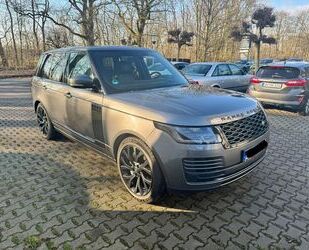 Land Rover Land Rover Range Rover Vogue 4,4 SDV8 / MOTOR NEU/ Gebrauchtwagen