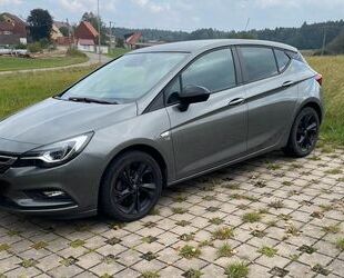 Opel Opel Astra 1.4 Turbo 120 Jahre 110kW S/S Auto 120. Gebrauchtwagen