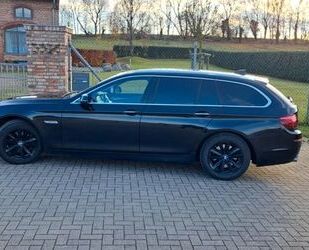 BMW BMW 520d Touring A Leder mit nur 120000km Gebrauchtwagen