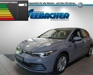 VW Volkswagen Golf VIII *Life* 2,0 TDi *Fahrschulauss Gebrauchtwagen