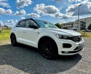 VW Volkswagen T-Roc 1.5 TSI DSG R-Line, LED Gebrauchtwagen