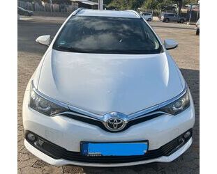 Toyota Toyota Auris Touring Sports 2015 Gebrauchtwagen