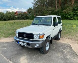 Toyota Toyota Land Cruiser 3.0 TD - Gebrauchtwagen