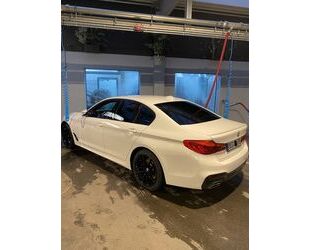 BMW BMW 530e iPerformance - M-Paket, AHK, HUD, ACC, LE Gebrauchtwagen