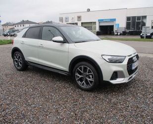 Audi Audi A1 30 TFSI allstreet, Navi LED Gebrauchtwagen