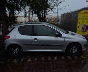 Peugeot Peugeot 206 Style 90 Style Gebrauchtwagen