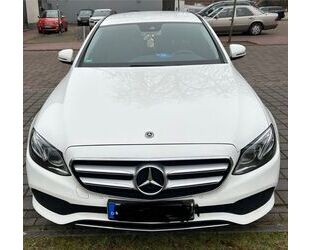 Mercedes-Benz Mercedes-Benz E 200 4MATIC Autom. - Gebrauchtwagen