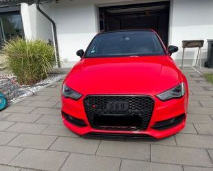 Audi Audi S3 2.0 TFSI S tronic quattro - Gebrauchtwagen