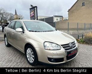 VW Volkswagen Jetta 2.0 FSI Sportline*6-Gang*1.Hand*8 Gebrauchtwagen