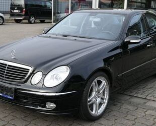 Mercedes-Benz Mercedes-Benz E 320 Avantgarde/Bi-Xenon/Navi/Leder Gebrauchtwagen