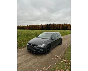 VW Volkswagen VW Golf VII 7 1.6TDi Facelift Limousine Gebrauchtwagen