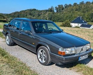 Volvo Volvo 2,0T DOHC 190PS, Schalter, H-Kennzeichen Not Gebrauchtwagen