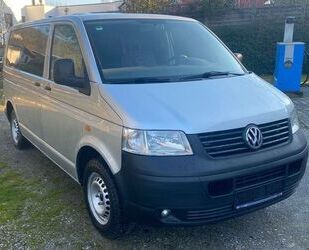 VW Volkswagen T5 Transporter 2.5 TDI Automatik grüne Gebrauchtwagen