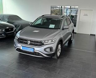 VW Volkswagen T-Roc 1.5 TSI Style, PDC, Klimaa., Alu, Gebrauchtwagen