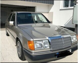 Mercedes-Benz Mercedes-Benz E 230 Gebrauchtwagen