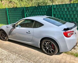 Toyota Toyota GT86 2,0-l-Boxermotor Shark| Unverbaut Gebrauchtwagen