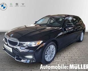 BMW BMW 318 i Sport Line Touring LED Navi Panoramadach Gebrauchtwagen