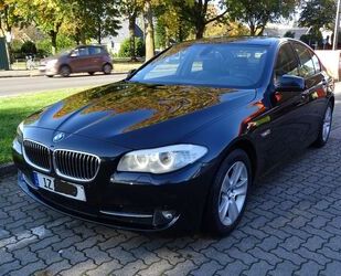 BMW BMW 520 Baureihe 5 Lim. 520i *XEN*NAVI*SD*LED+1.HD Gebrauchtwagen