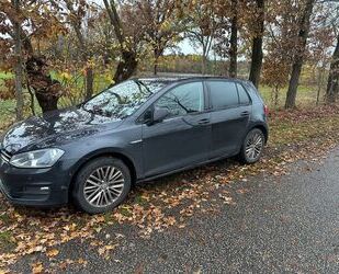 VW Volkswagen Golf 1.6 TDI BMT CUP AHK Gebrauchtwagen