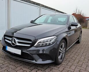 Mercedes-Benz Mercedes-Benz C 300 d Aut. Avantgarde, LED, Kamera Gebrauchtwagen