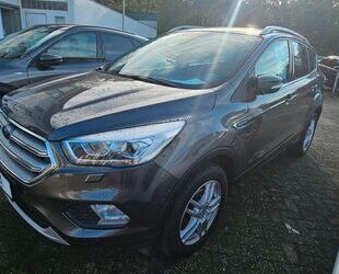 Ford Ford Kuga 1.5 EcoBoost 2x4 Cool & Connect AHK Eas Gebrauchtwagen