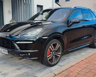 Porsche Porsche Cayenne S Diesel (GTS Ausstattung) Gebrauchtwagen