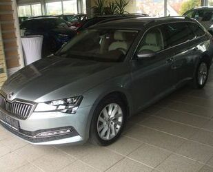 Skoda Skoda Superb Combi TDI DSG STYLE Navi LED ACC Gebrauchtwagen