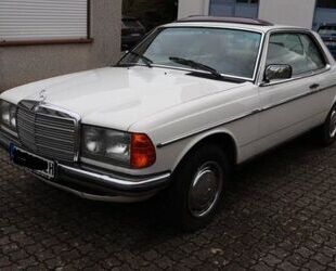 Mercedes-Benz Mercedes-Benz 230 CE (C123) Gebrauchtwagen