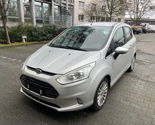 Ford Ford B-Max B-MAX Titanium Gebrauchtwagen