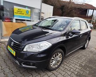 Suzuki Suzuki (SX4) S-Cross 4x4 Navi Xenon Panor Ahk Lede Gebrauchtwagen