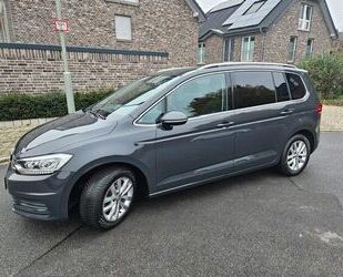 VW Volkswagen Touran 1.4 TSI /150PS/1.Hand/Scheckheft Gebrauchtwagen