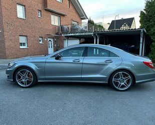 Mercedes-Benz Mercedes-Benz CLS 63 AMG Performance Carbon Exteri Gebrauchtwagen