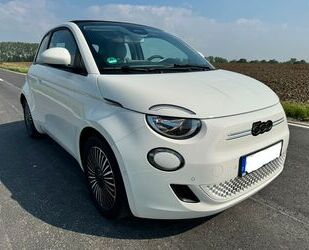 Fiat Fiat 500e Icon Cabrio 42 kWh Kamera NAVI CARPLAY W Gebrauchtwagen