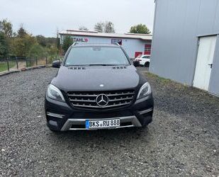 Mercedes-Benz Mercedes-Benz ML 350 BlueTEC 4MATIC Edition 1 Edit Gebrauchtwagen