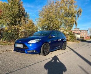 Ford Ford Focus 2,0 EB ST Leder-Sport-Paket Turnier ST Gebrauchtwagen