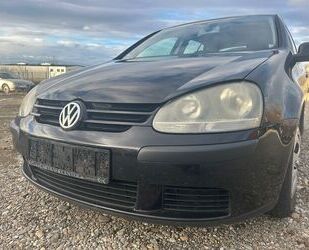 VW Volkswagen Golf 1.6 FSI Trendline Gebrauchtwagen