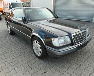 Mercedes-Benz Mercedes-Benz E 220 Coupe Leder 27 Jahre ein Besit Gebrauchtwagen