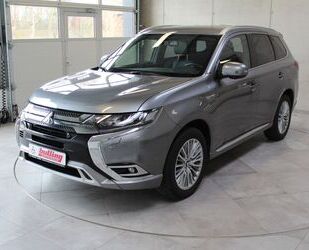 Mitsubishi Mitsubishi Outlander Plug-in Hybrid PLUS Spirit-Pa Gebrauchtwagen