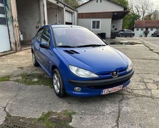 Peugeot Peugeot 206 Grand Filou Gebrauchtwagen