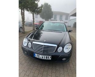 Mercedes-Benz Mercedes-Benz E 200/Lim./Aut./AHK/Leder/Navi/Stand Gebrauchtwagen