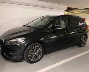 BMW BMW 220 220d xDrive Automatik Sport Line Gebrauchtwagen