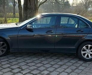 Mercedes-Benz Mercedes-Benz C 180 BlueEFFICIENCY - 1.Hand Gebrauchtwagen