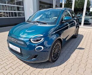 Fiat Fiat 500e La Prima *RFK*PDC*CARPL*SITZH Gebrauchtwagen