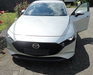 Mazda Mazda 3 1.8 SKYACTIV-D Leder, Bose 360 Kamera, Aut Gebrauchtwagen