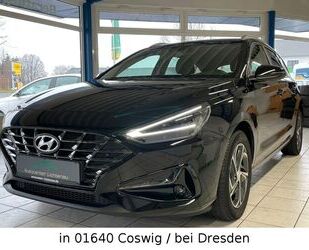 Hyundai Hyundai i30 cw 1.6 CRDi Smart LED*WP*Assist Gebrauchtwagen