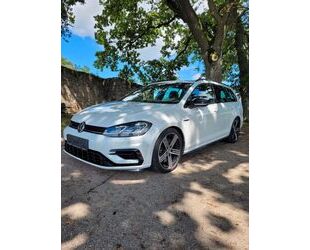 VW Volkswagen Golf 2.0 TSI DSG 4MOTION R Variant /LED Gebrauchtwagen